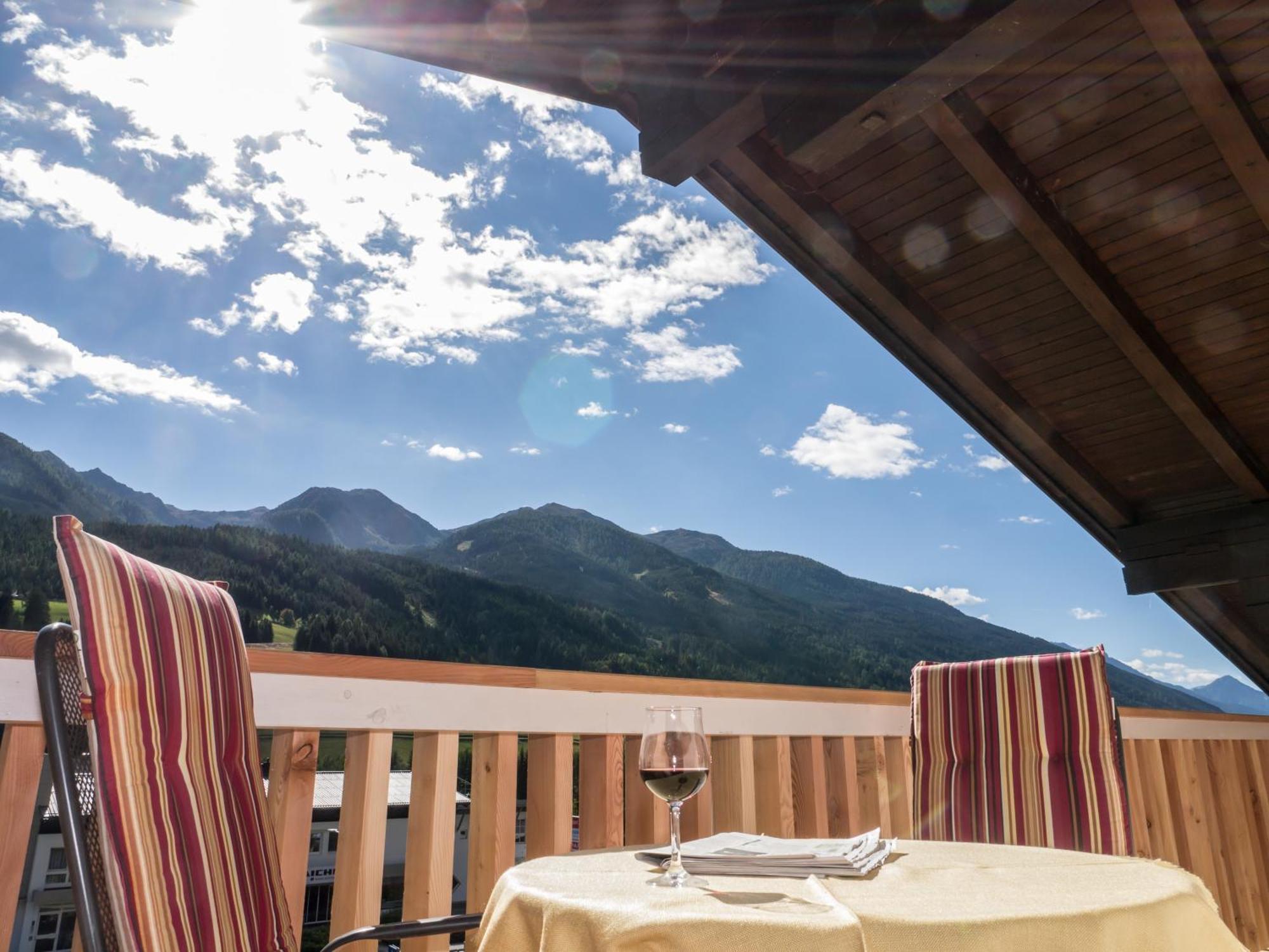 Der Brueckenwirt Aparthotel Heinfels Szoba fotó